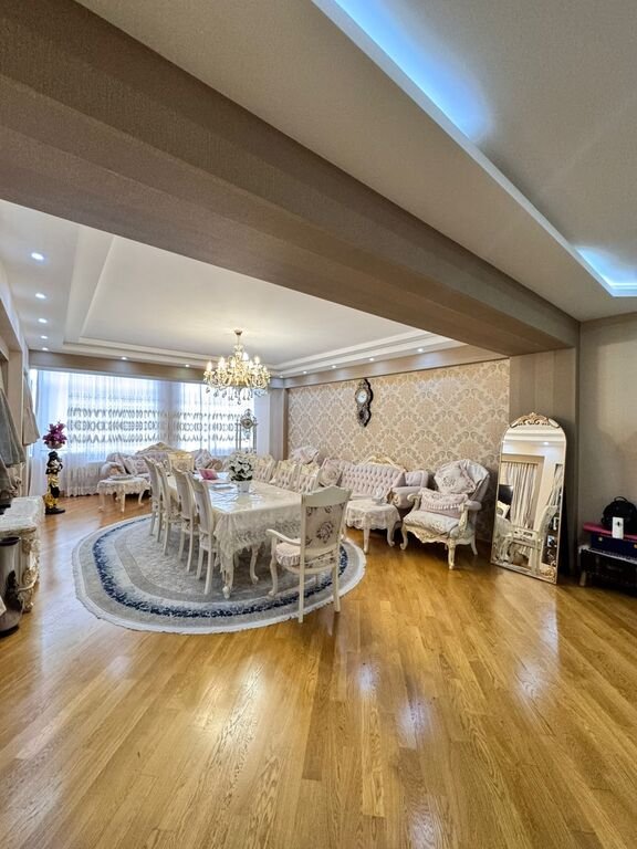Satılır 3 otaqlı yeni tikili, 155 m², 20 Yanvar m.-11