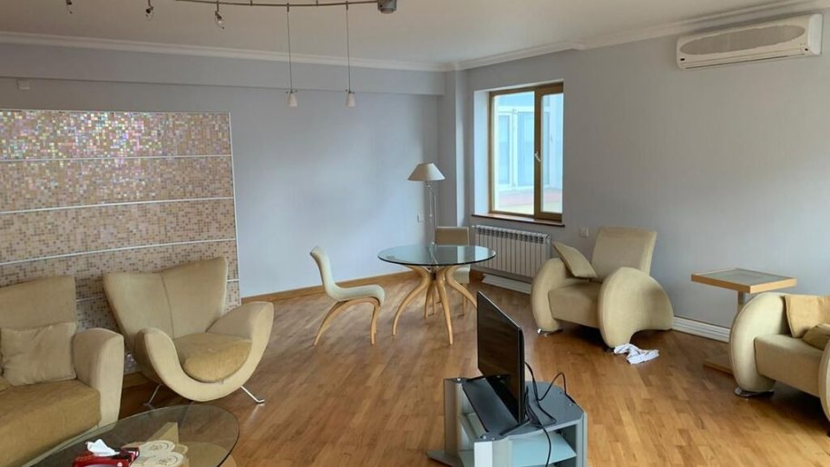 Kirayə verilir 3 otaqlı yeni tikili, 95 m², İçərişəhər m.-5