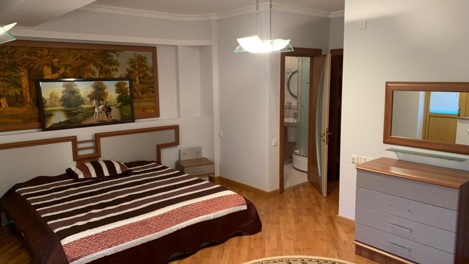 Kirayə verilir 3 otaqlı yeni tikili, 95 m², İçərişəhər m.-9