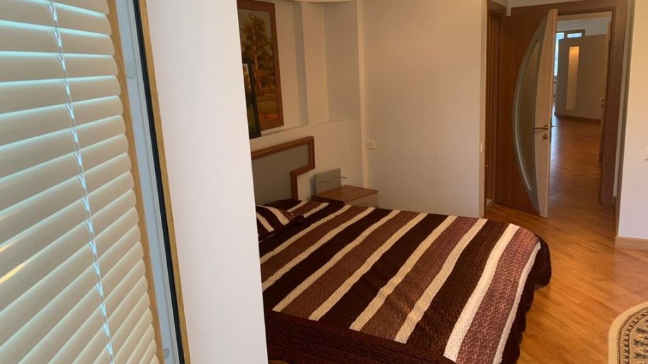 Kirayə verilir 3 otaqlı yeni tikili, 95 m², İçərişəhər m.-10