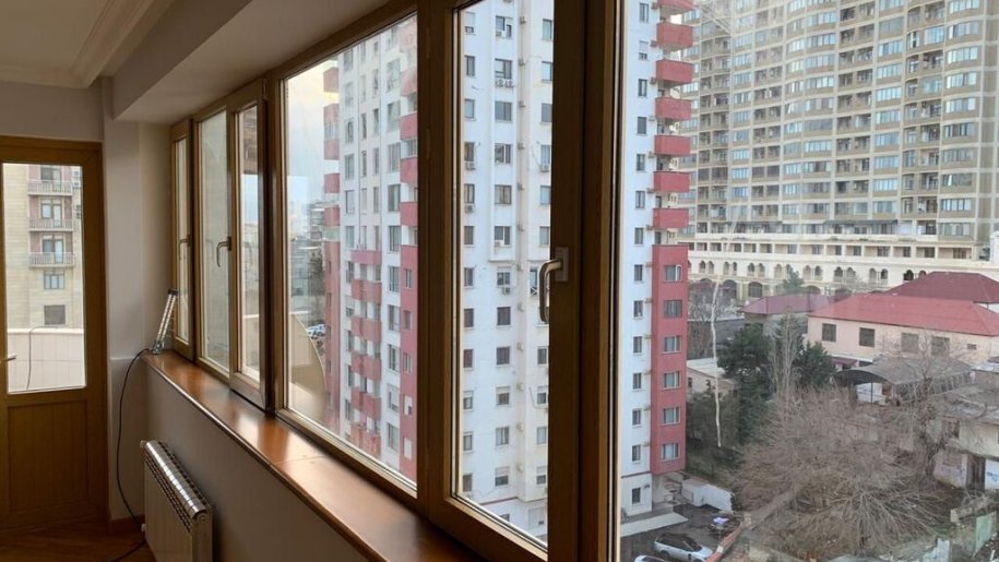 Kirayə verilir 3 otaqlı yeni tikili, 95 m², İçərişəhər m.-25