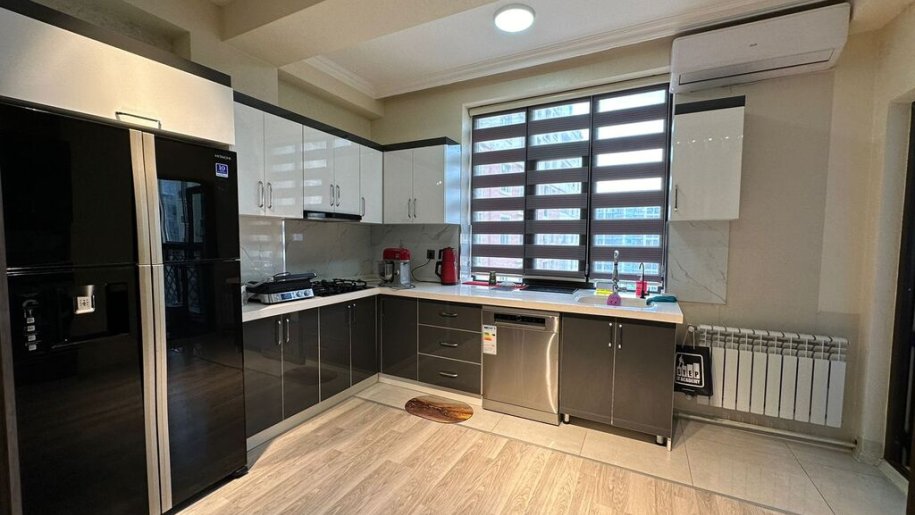 Satılır 4 otaqlı yeni tikili, 100 m², Nəriman Nərimanov m.-7