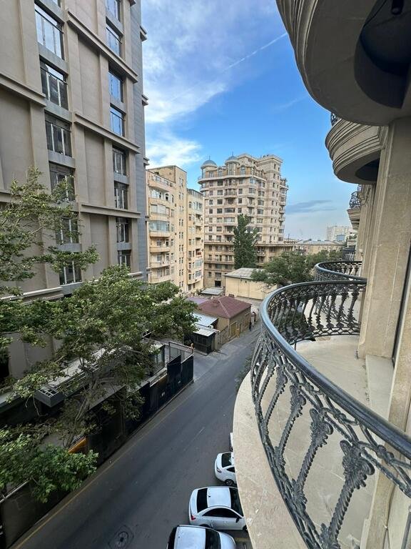 Satılır 2 otaqlı yeni tikili, 140 m², İçərişəhər m.-7