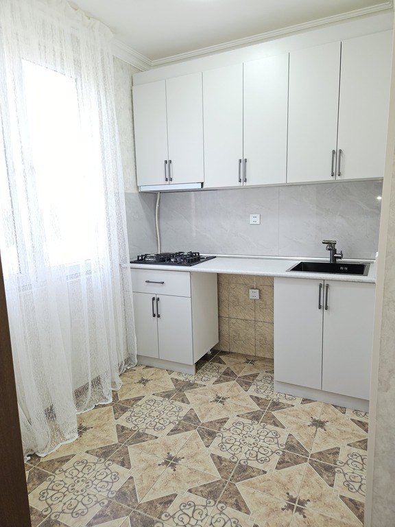 Satılır 2 otaqlı köhnə tikili, 50 m², Memar Əcəmi m.-8