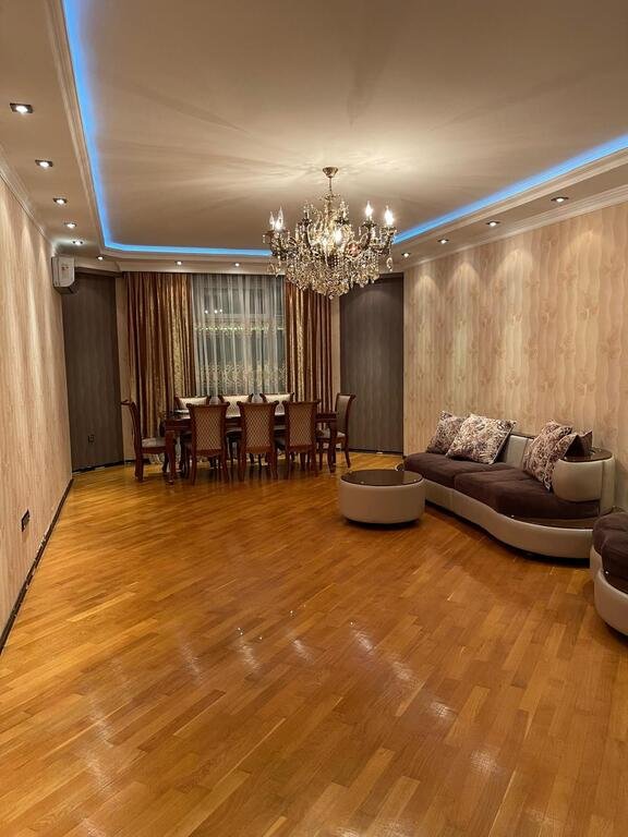 Satılır 3 otaqlı yeni tikili, 156 m², Xətai m.-1