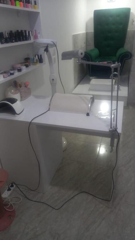 16 m<sup>2</sup> obyekt satılır, İnşaatçılar m.-2