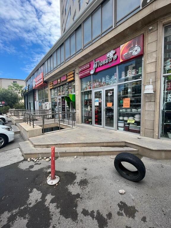 180 m<sup>2</sup> obyekt satılır, Memar Əcəmi m.-1