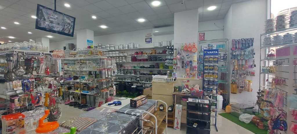 180 m<sup>2</sup> obyekt satılır, Memar Əcəmi m.-7