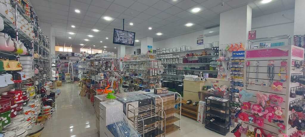 180 m<sup>2</sup> obyekt satılır, Memar Əcəmi m.-9