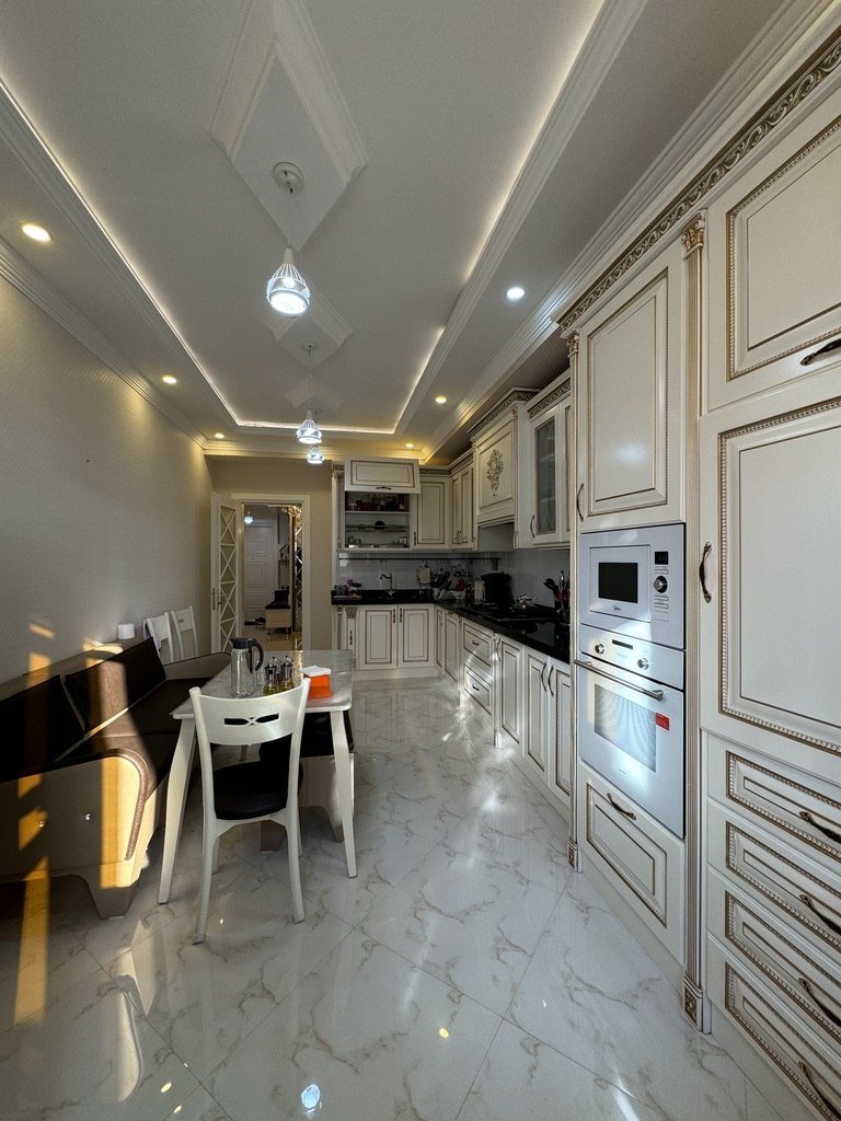 Satılır 4 otaqlı yeni tikili, 197 m², Nəsimi-7