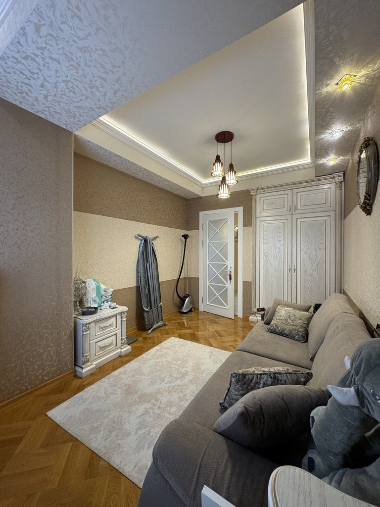 Satılır 4 otaqlı yeni tikili, 197 m², Nəsimi-10