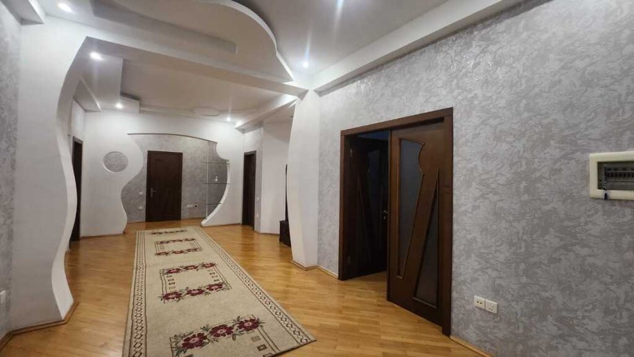 Kirayə verilir 5 otaqlı yeni tikili, 200 m², Nərimanov-24