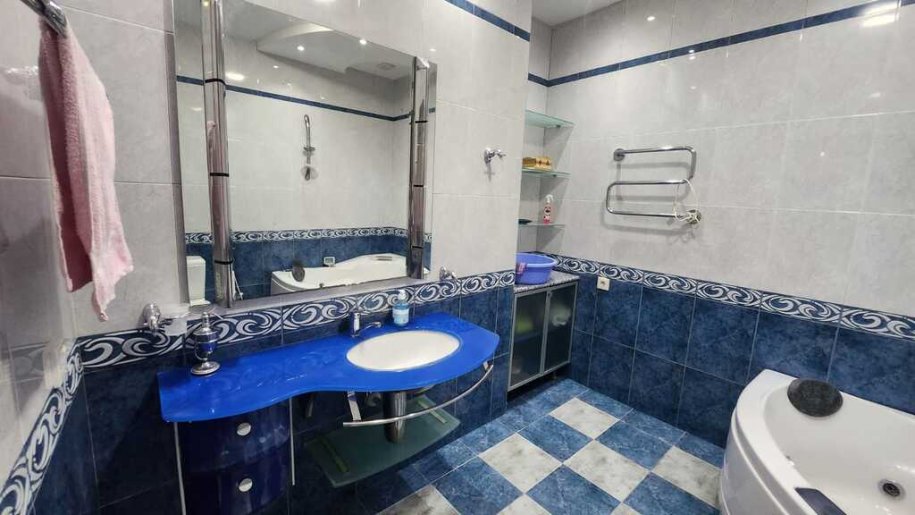 Kirayə verilir 5 otaqlı yeni tikili, 200 m², Nərimanov-27