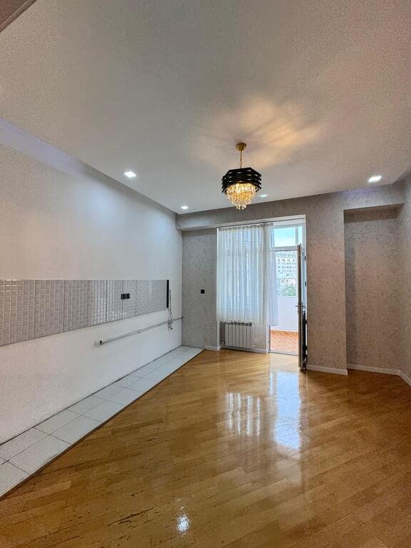 Satılır 3 otaqlı yeni tikili, 135 m², Elmlər Akademiyası m.-6