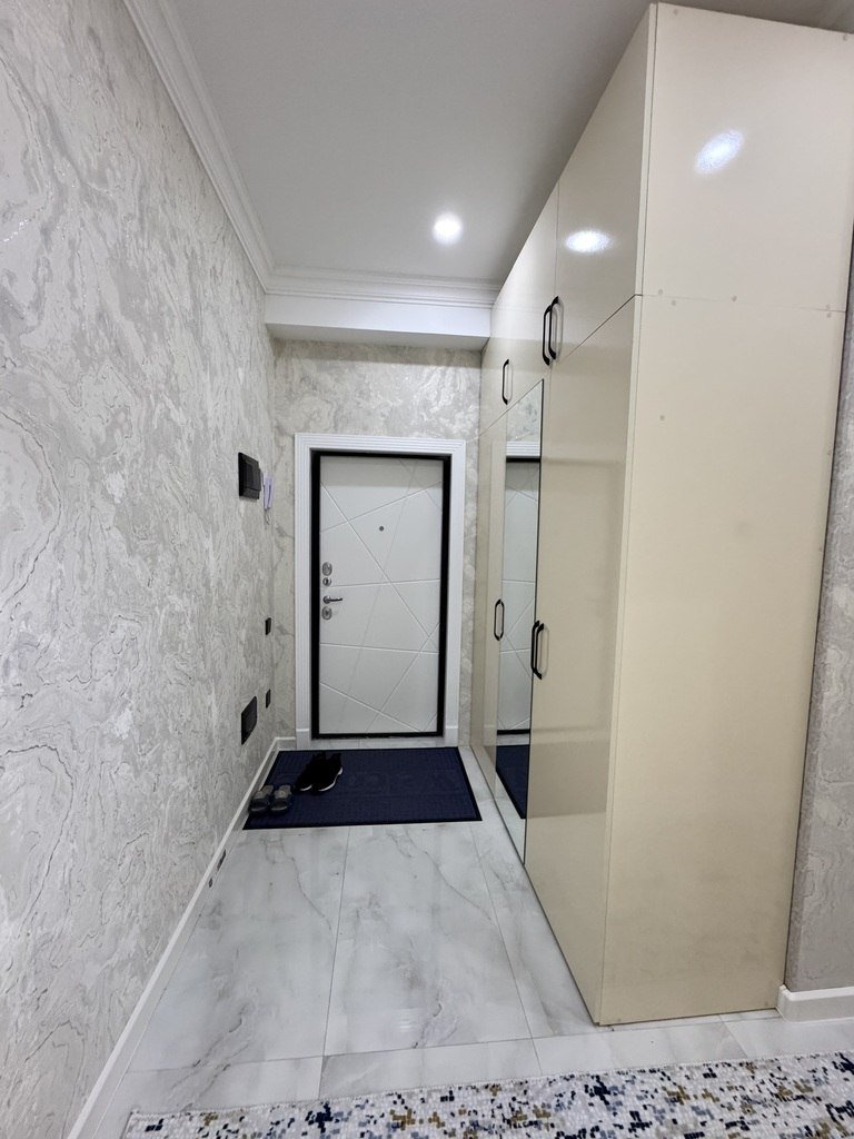 Kirayə verilir 2 otaqlı yeni tikili, 75 m², Qara Qarayev m.-8