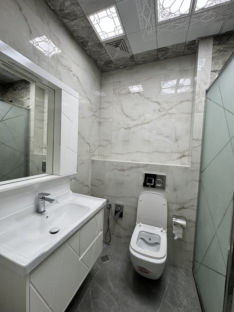 Kirayə verilir 2 otaqlı yeni tikili, 75 m², Qara Qarayev m.-15