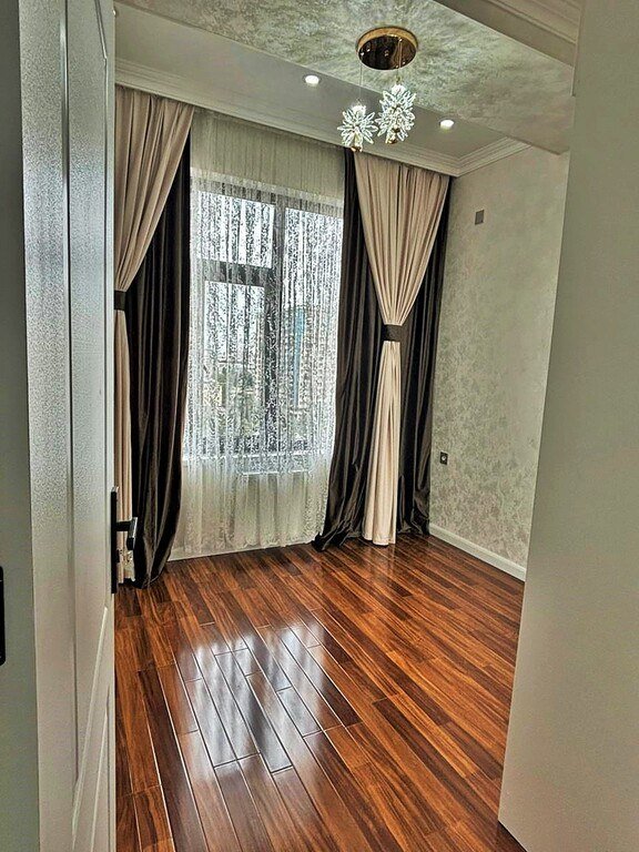 Satılır 3 otaqlı yeni tikili, 81 m², 28 May m.-10