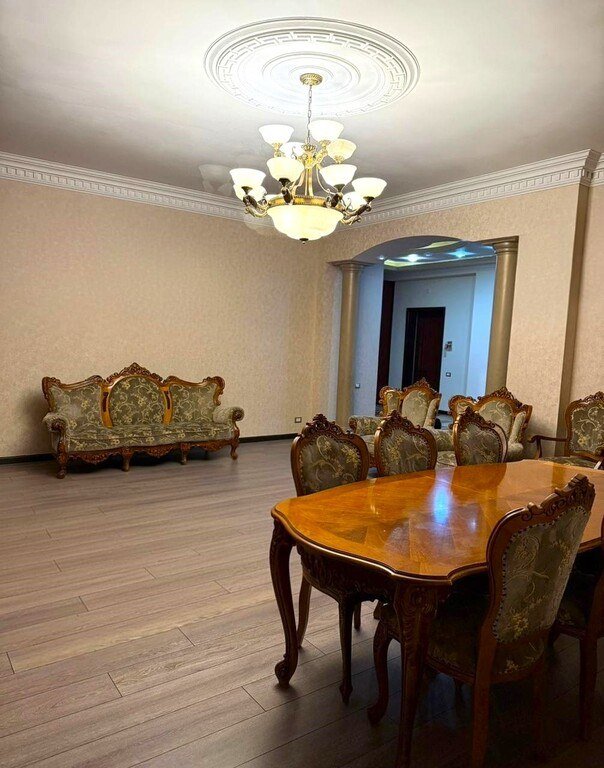 Satılır 4 otaqlı yeni tikili, 210 m², Nərimanov-3