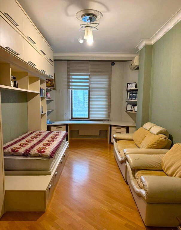 Satılır 4 otaqlı yeni tikili, 210 m², Nərimanov-7