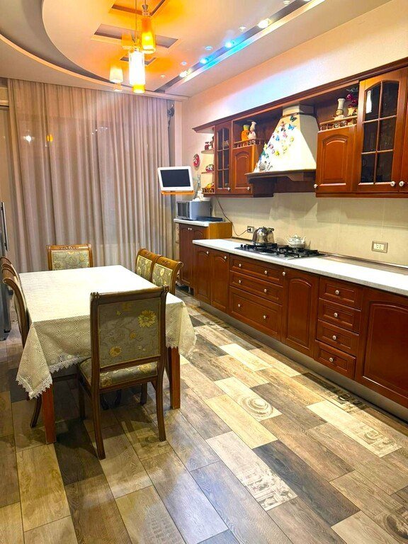 Satılır 4 otaqlı yeni tikili, 210 m², Nərimanov-13