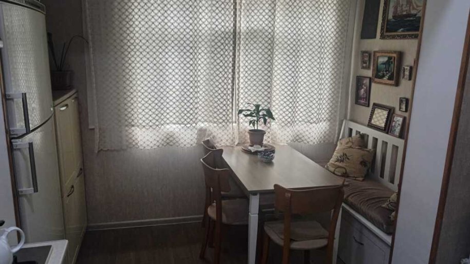 Satılır 3 otaqlı köhnə tikili, 85 m², Əhmədli m.-11