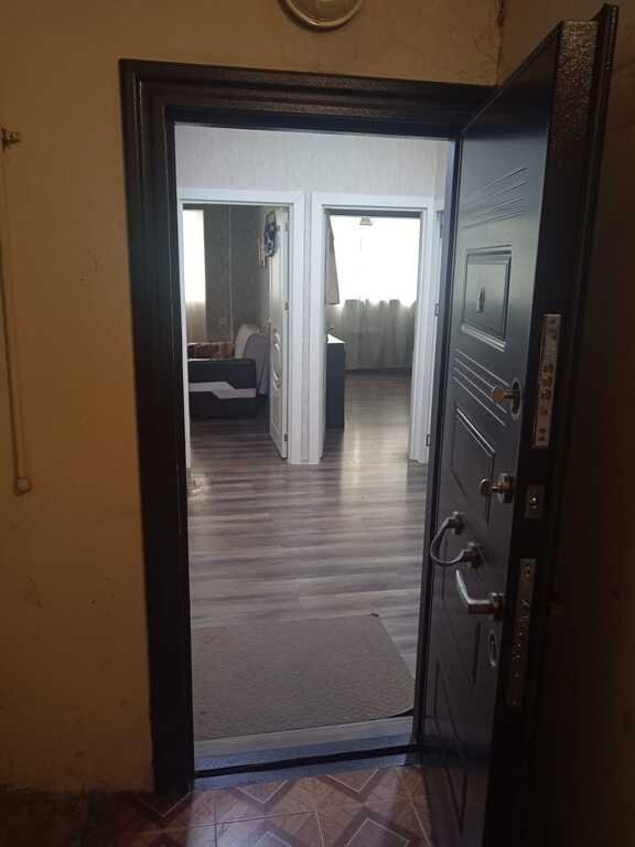 Satılır 3 otaqlı köhnə tikili, 85 m², Əhmədli m.-13