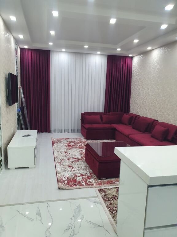 Kirayə verilir 2 otaqlı yeni tikili, 70 m², 8 noyabr-2