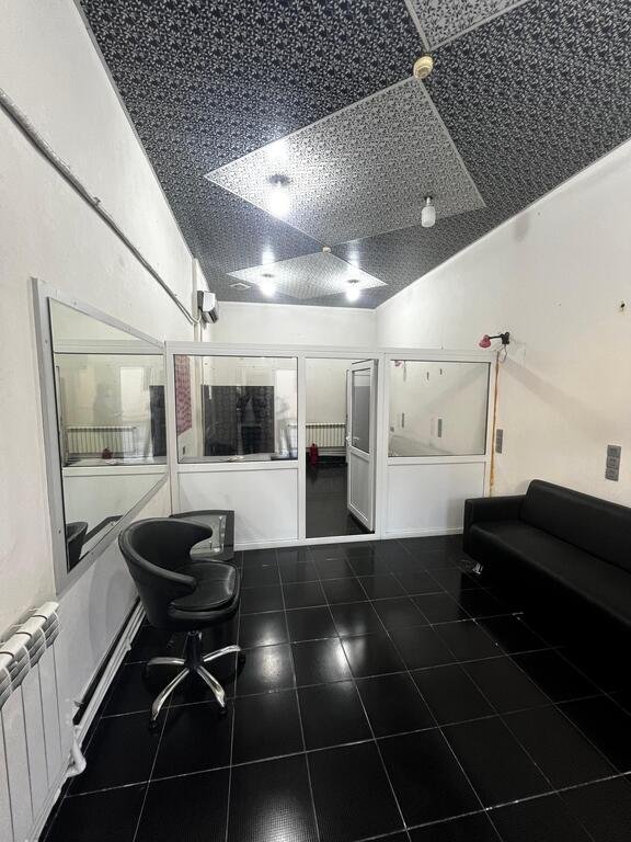 38 kv.m. obyekt icarəyə verilir, Qara Qarayev m.-7