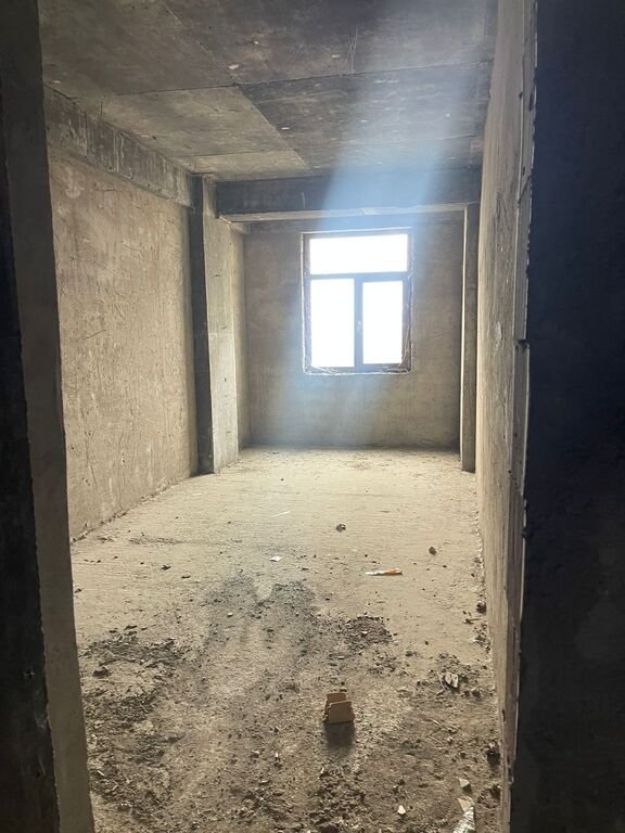 Satılır 1 otaqlı yeni tikili, 50 m², İnşaatçılar m.-4