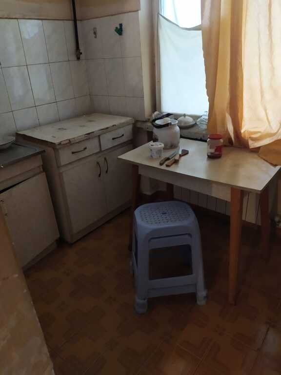 Satılır 1 otaqlı köhnə tikili, 40 m², Yasamal-4