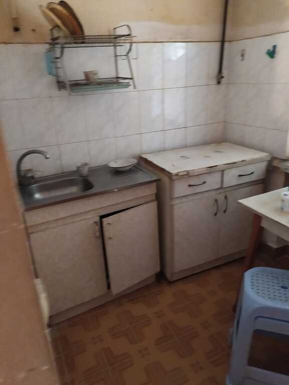 Satılır 1 otaqlı köhnə tikili, 40 m², Yasamal-5
