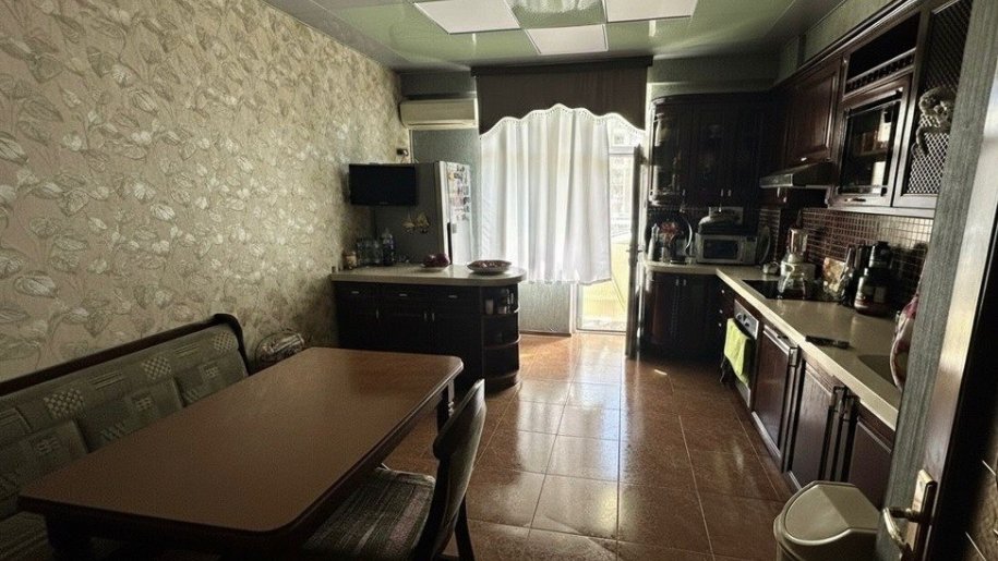 Satılır 3 otaqlı yeni tikili, 128 m², 28 May m.-14