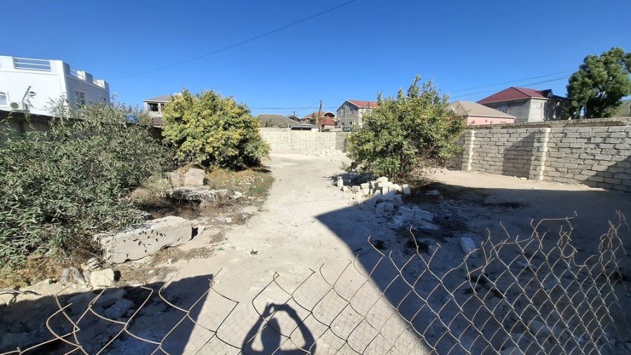 4.5 sot torpaq satılır, Hövsan-1