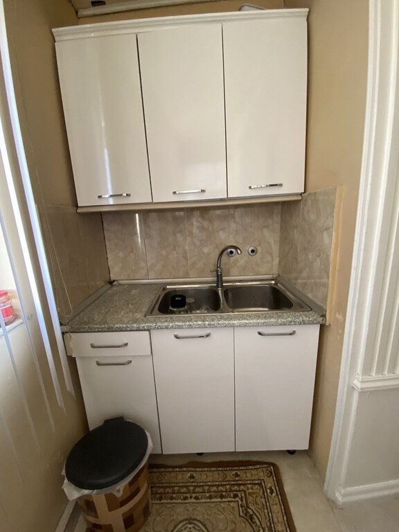 Satılır 3 otaqlı köhnə tikili, 80 m², Neftçilər m.-12