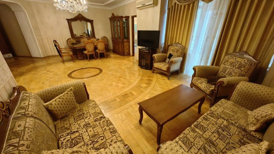 Satılır 3 otaqlı yeni tikili, 120 m², Elmlər Akademiyası m.-2