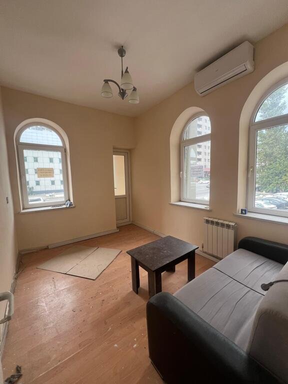 65 kv.m. obyekt icarəyə verilir, Gənclik m.-5