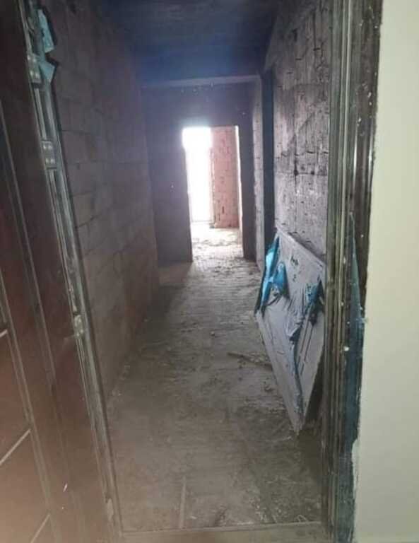 Satılır 2 otaqlı yeni tikili, 90 m², İnşaatçılar m.-4