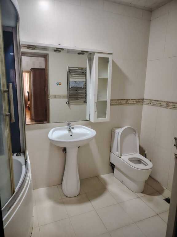 Kirayə verilir 3 otaqlı yeni tikili, 132 m², Gənclik m.-11