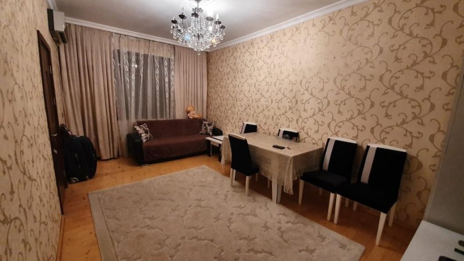 Satılır 2 otaqlı köhnə tikili, 45 m², Memar Əcəmi m.-2