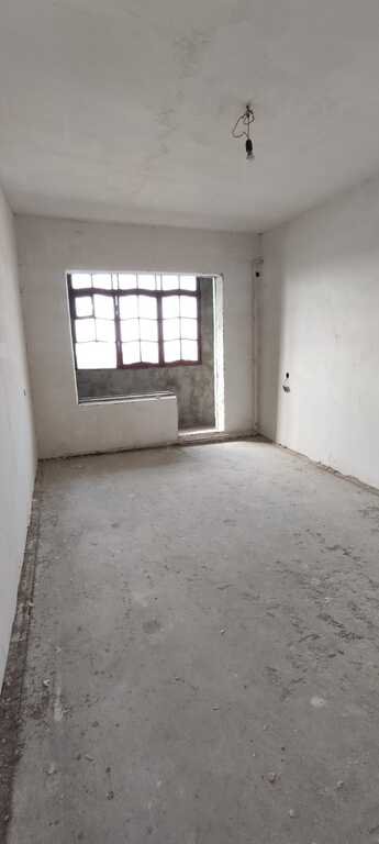 Satılır 2 otaqlı köhnə tikili, 60 m², Həzi Aslanov m.-12