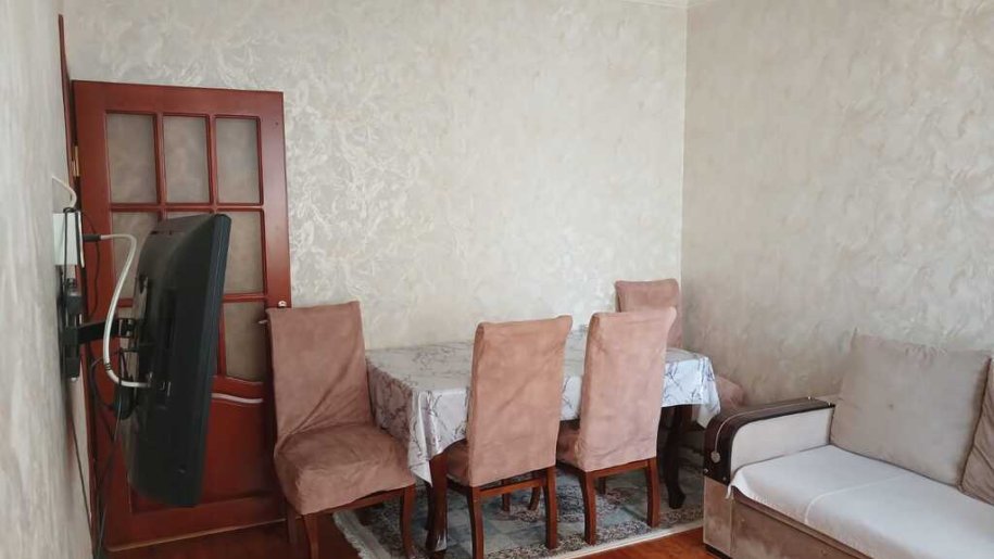 Satılır 2 otaqlı köhnə tikili, 55 m², Memar Əcəmi m.-3