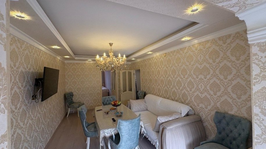 Satılır 2 otaqlı köhnə tikili, 55 m², Yasamal-1