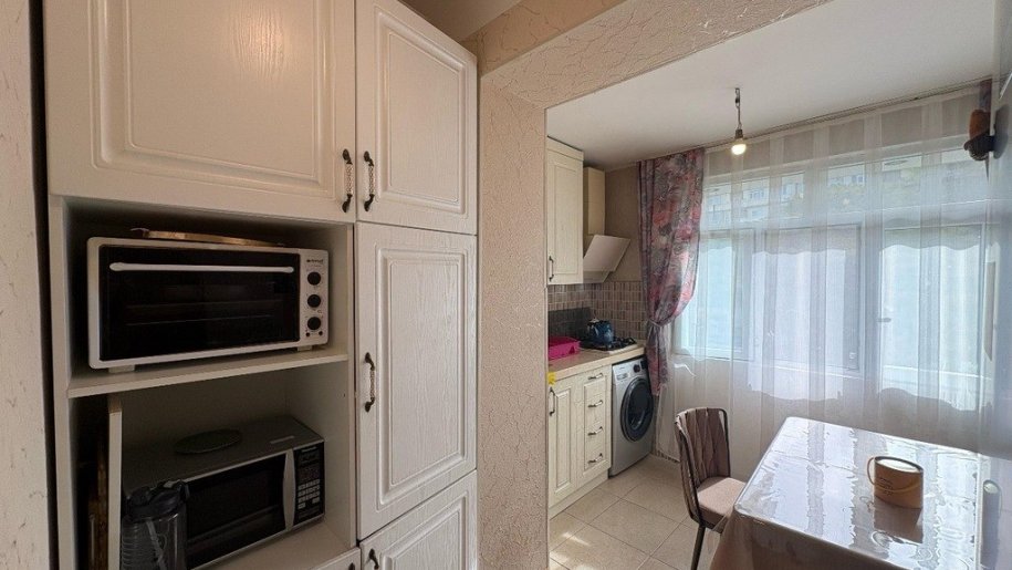 Satılır 2 otaqlı köhnə tikili, 55 m², Yasamal-4