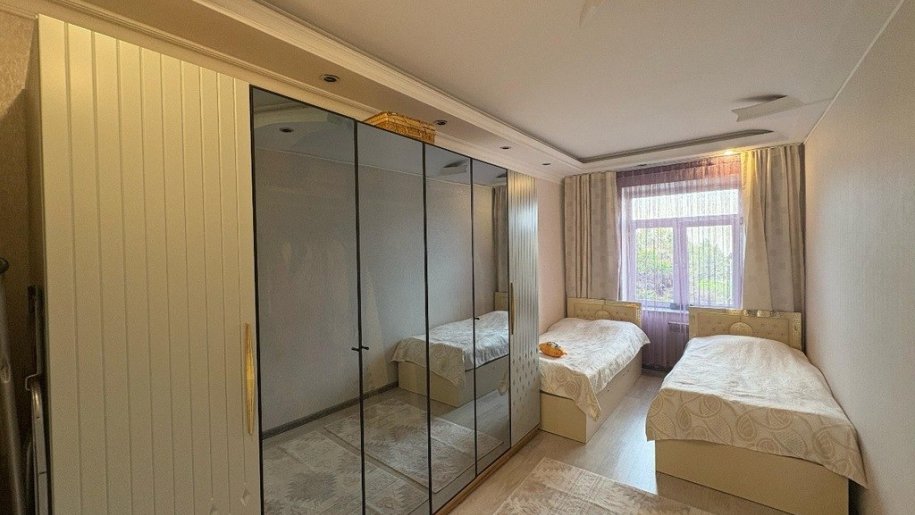 Satılır 2 otaqlı köhnə tikili, 55 m², Yasamal-7