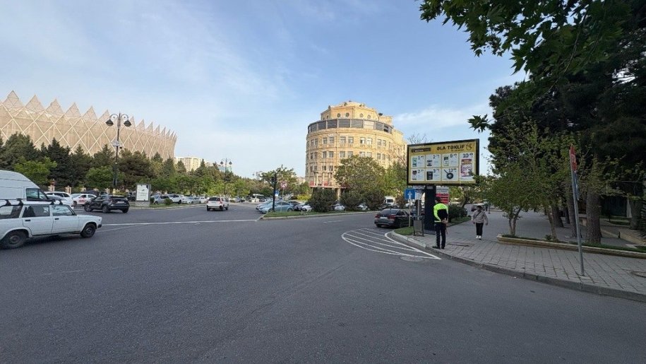 Satılır 2 otaqlı köhnə tikili, 55 m², Yasamal-9