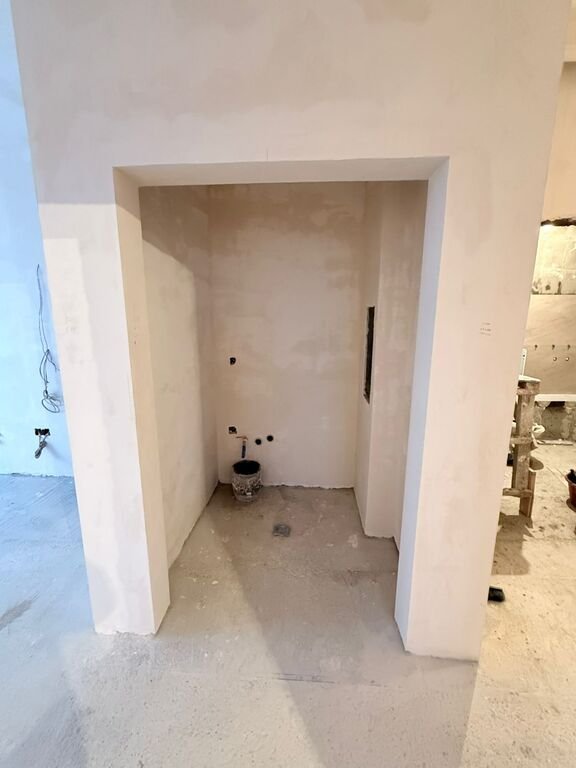 Satılır 3 otaqlı yeni tikili, 130 m², İnşaatçılar m.-7