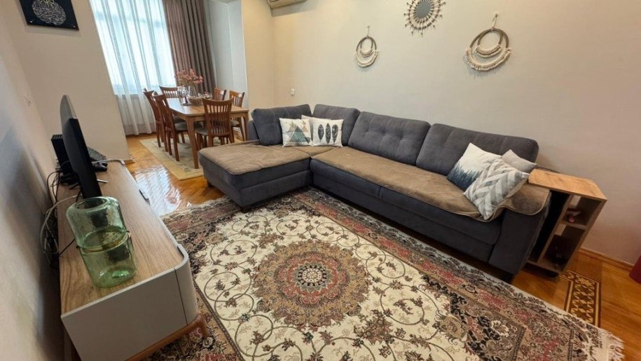 Satılır 4 otaqlı köhnə tikili, 105 m², Həzi Aslanov m.-2
