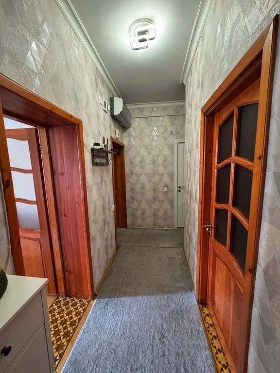 Satılır 4 otaqlı köhnə tikili, 105 m², Həzi Aslanov m.-4