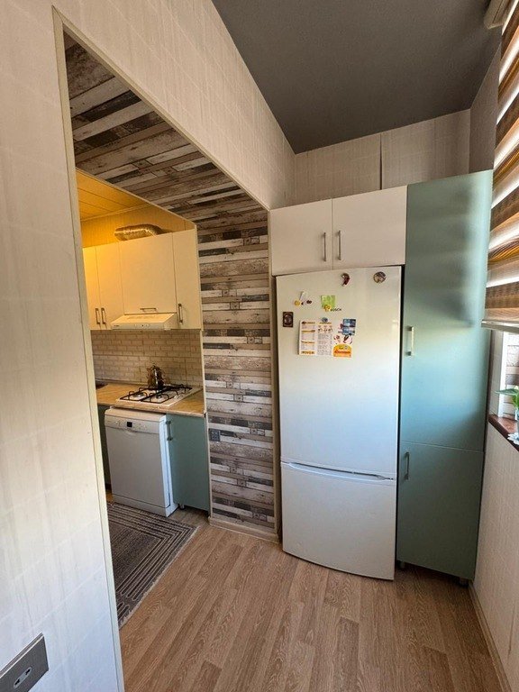 Satılır 4 otaqlı köhnə tikili, 105 m², Həzi Aslanov m.-9