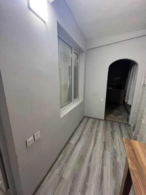 Kirayə verilir 2 otaqlı köhnə tikili, 60 m², 20 Yanvar m.-3